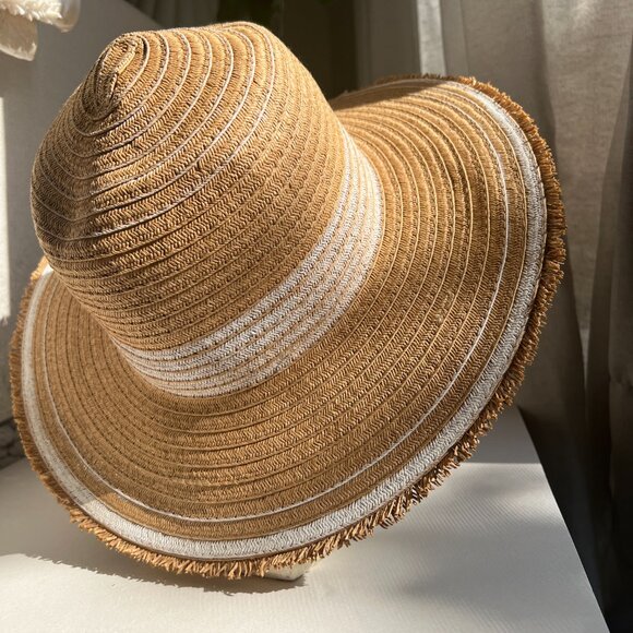 Kensie Straw Beach Hat with Hand painted White Stripes - So Chic! - Picture 12 of 14